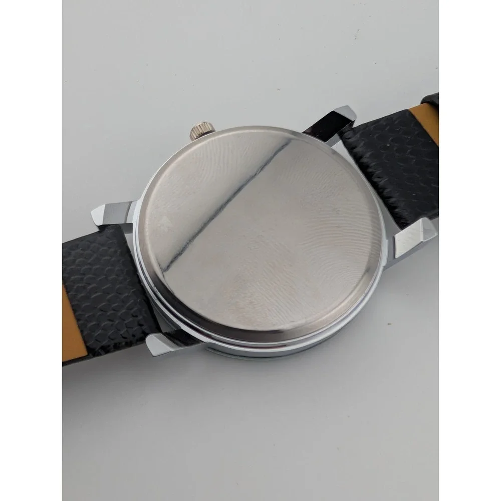 Women's Quart Watch 40mm Case Prism Crystal Black Faux Leather Band- New Battery